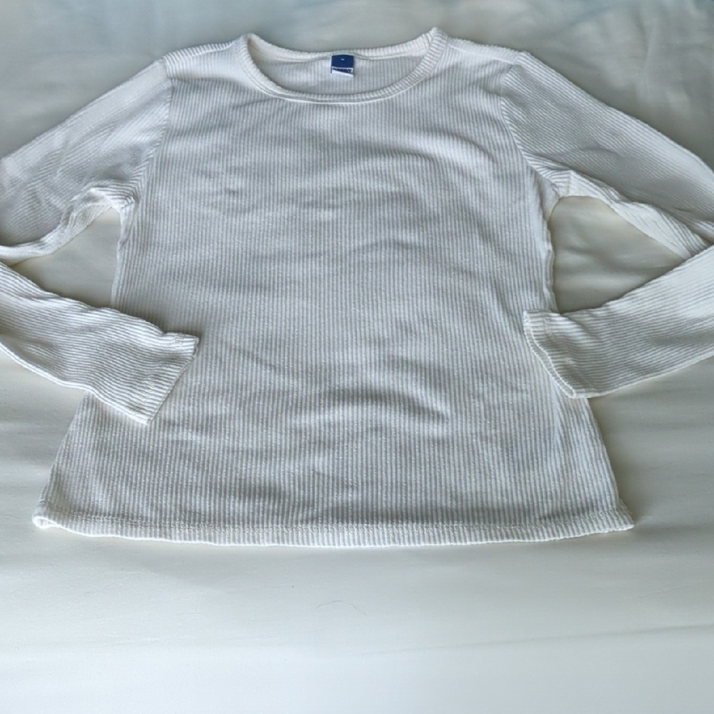 Old Navy Plush White Ribbed Top in White Medium